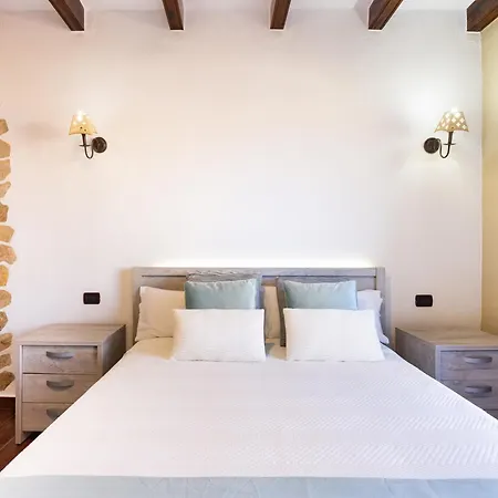 Live My Dream * סנטה אורסולה